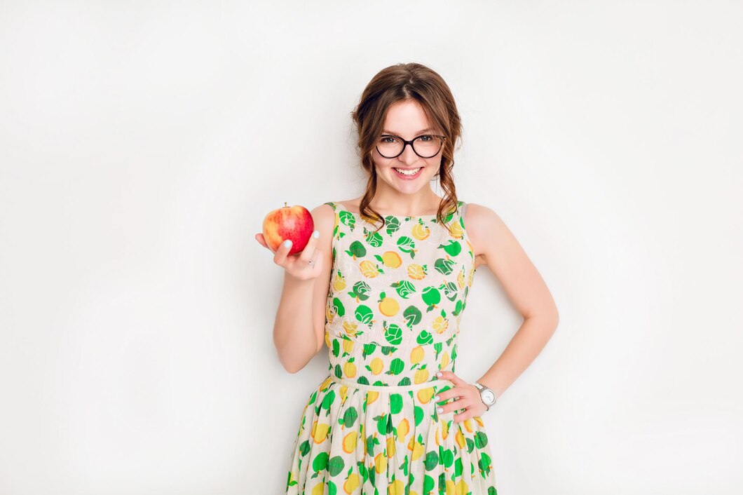 Jak dobrze dobrać sukienkę do sylwetki typu 'jabłko’?